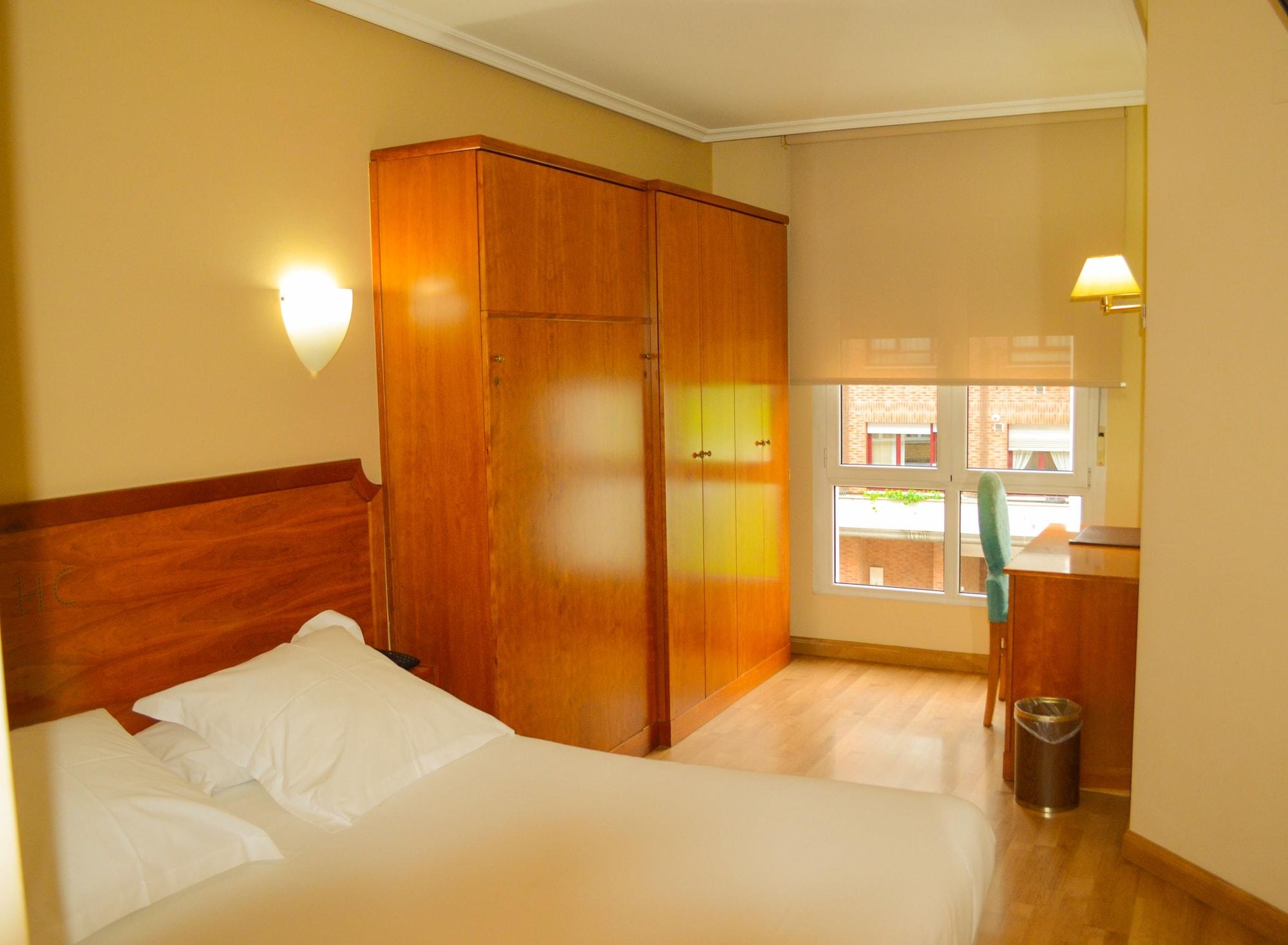 El Retiro De Cardea Hotel Oviedo Buitenkant foto