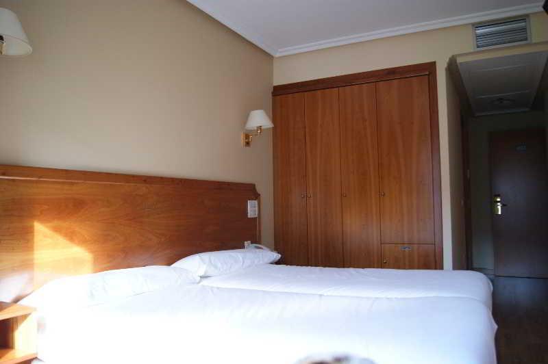 El Retiro De Cardea Hotel Oviedo Buitenkant foto