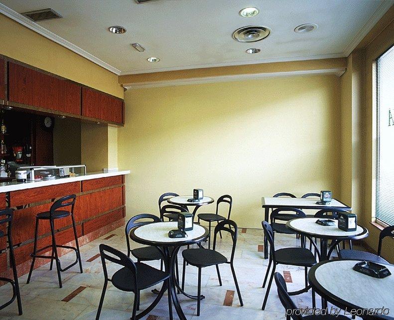 El Retiro De Cardea Hotel Oviedo Restaurant foto